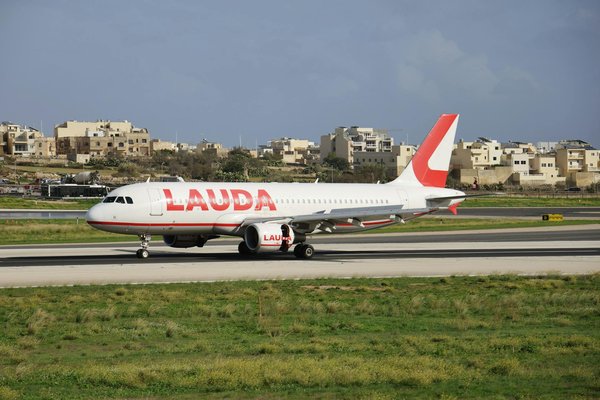 Unveiling Glastonbury: Top Destinations for Discovering Ancient History and Enigmatic Legends